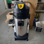 80L Wet & Dry Carpet Cleaner